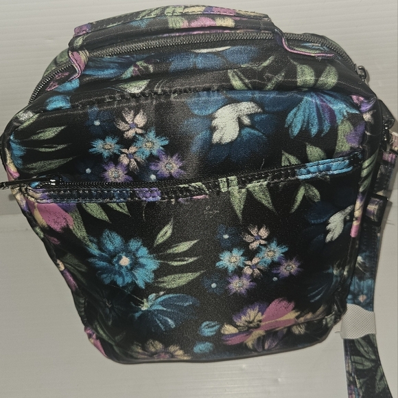 New LUG Ranger Bloom Floral Crossbody Bag Purse Medium - Picture 2 of 5